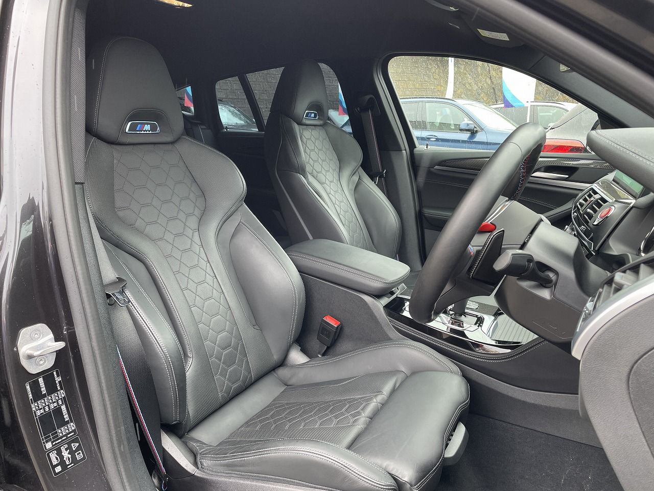 X4 M RHD