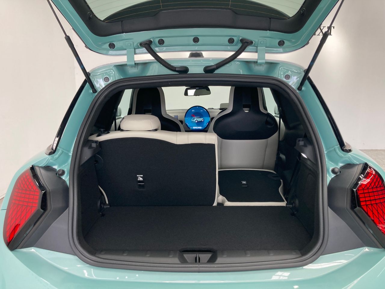 F66 MINI Cooper C 3Dr