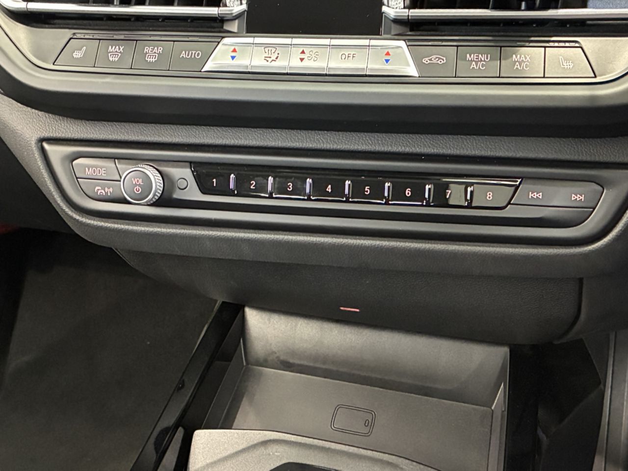 F40 118d Sports Hatch 5-door B47 2.0d