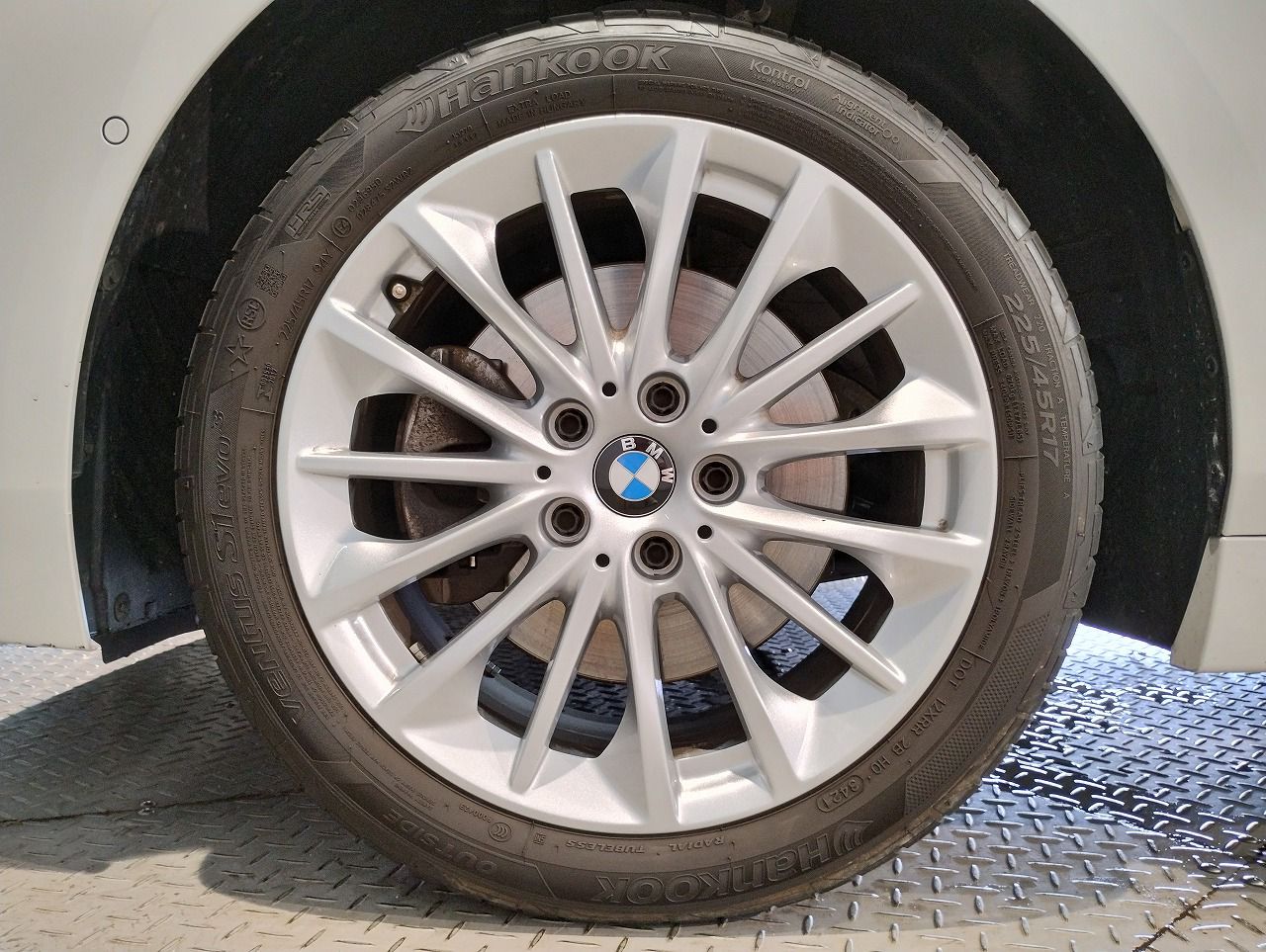 F40 118d Sports Hatch 5-door B47 2.0d