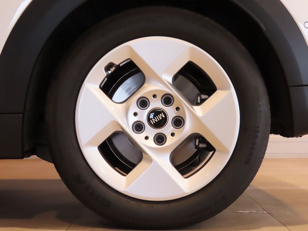 F66 MINI Cooper C 3Dr