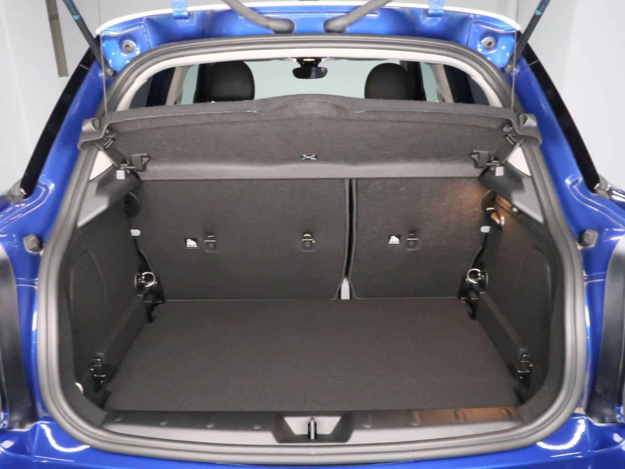 MINI F55 Cooper D 5dr Hatch LCI