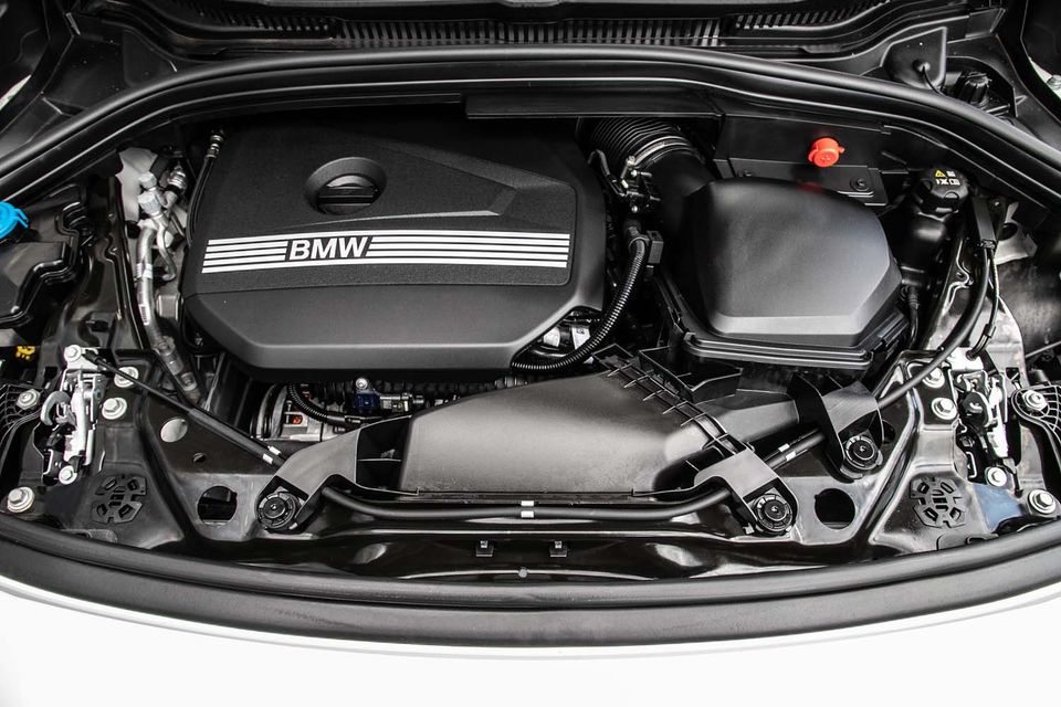 BMW 216