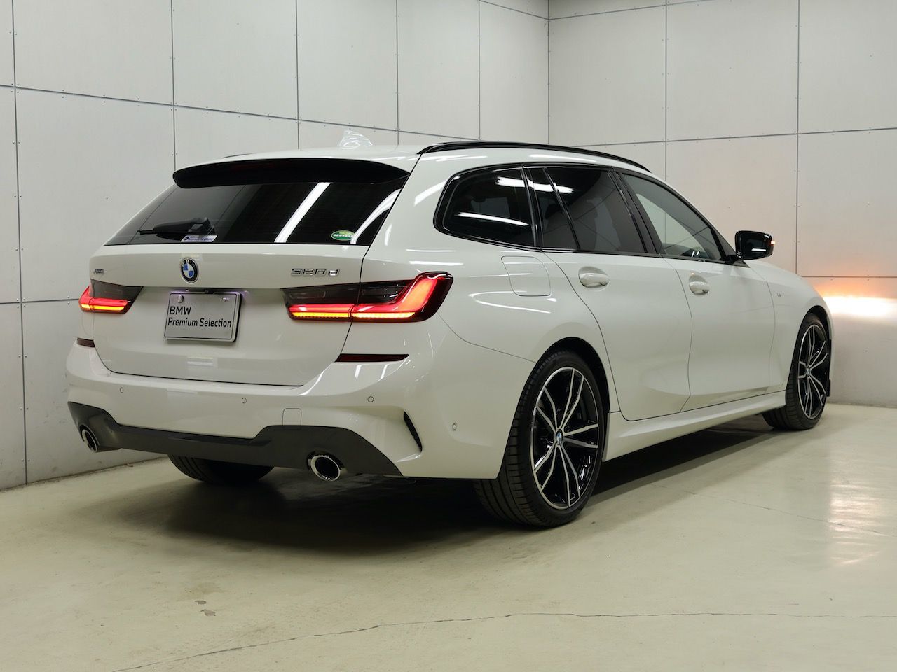 G21 320d xDrive Touring RHD