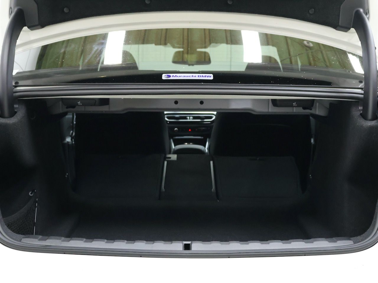 320d xDrive Berline RHD