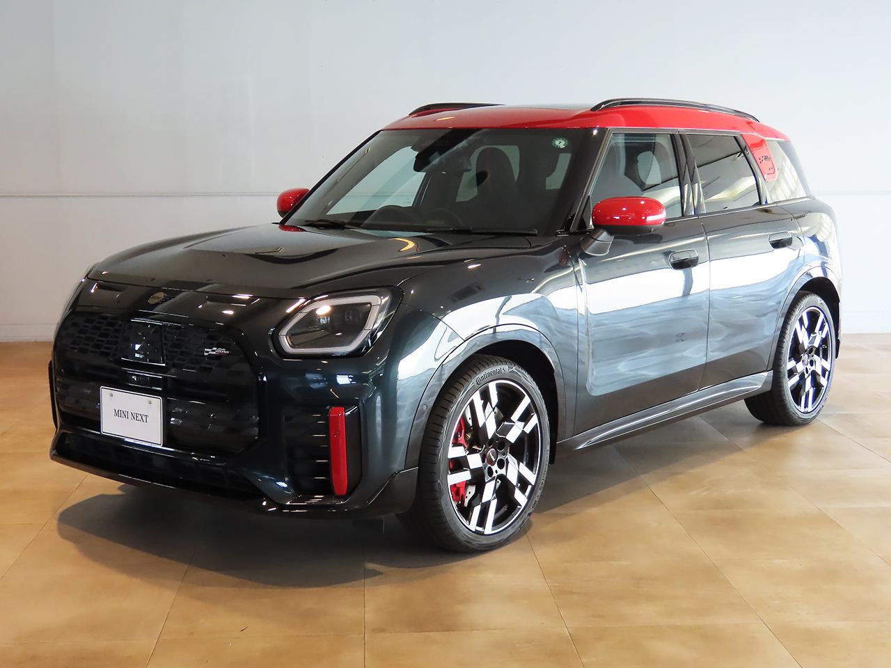 THE NEW MINI JOHN COOPER WORKS COUNTRYMAN ALL4