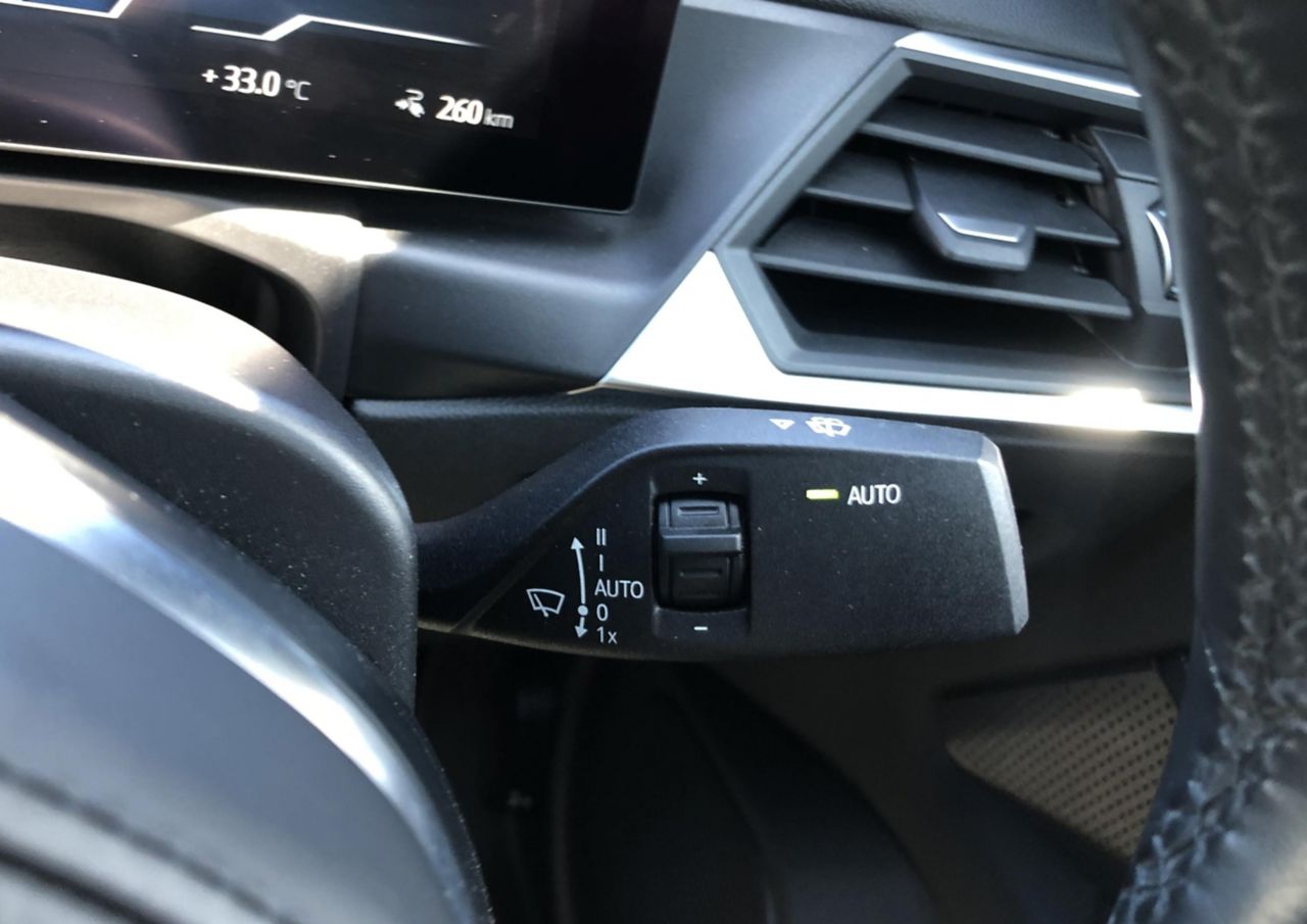 G26 i4 eDrive35 RHD
