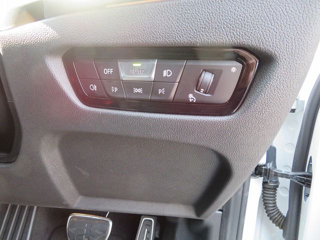 G21 320i Touring LCI RHD
