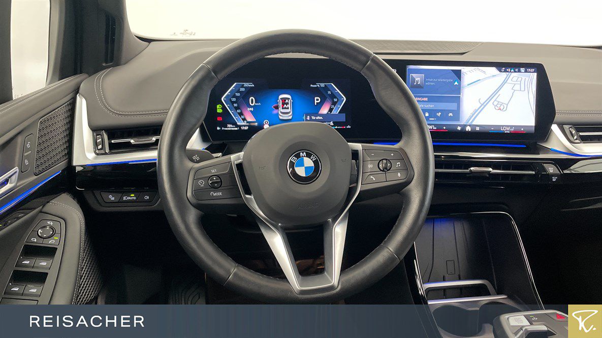 BMW 218