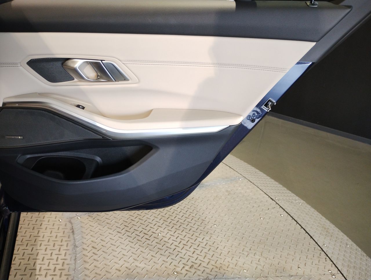 G20 M340i xDrive Saloon LCI RHD MX