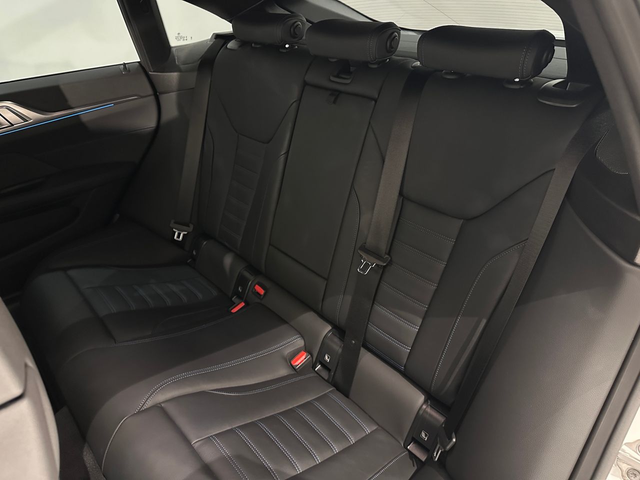 G26 i4 M50 RHD