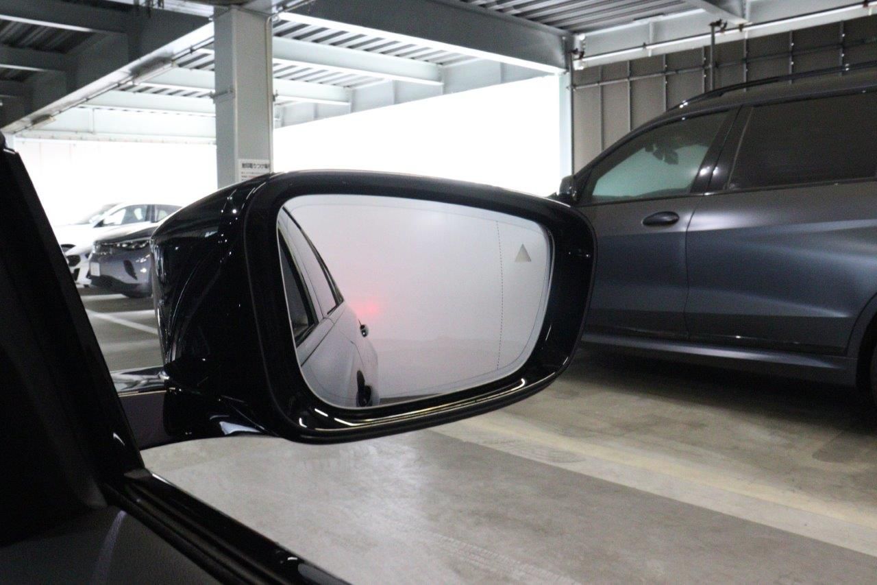 320d xDrive Berline RHD
