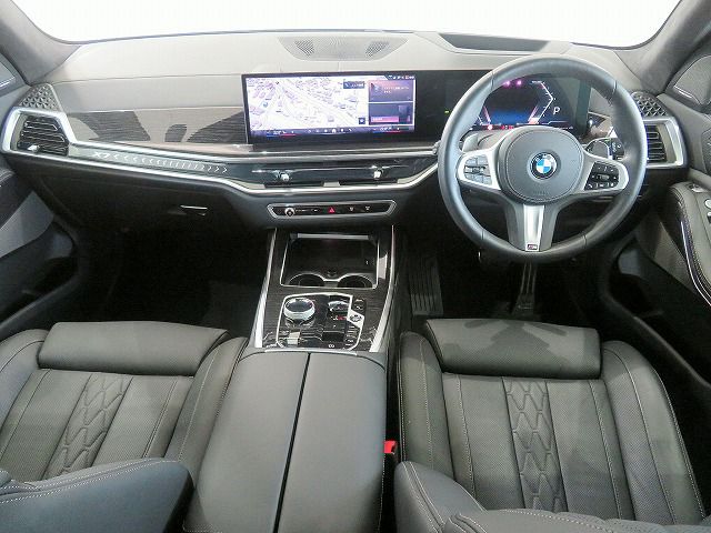 X7 xDrive40d RHD US
