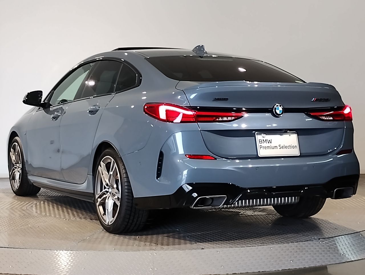 F4* **35i xDrive **** ***** B48 2.0i