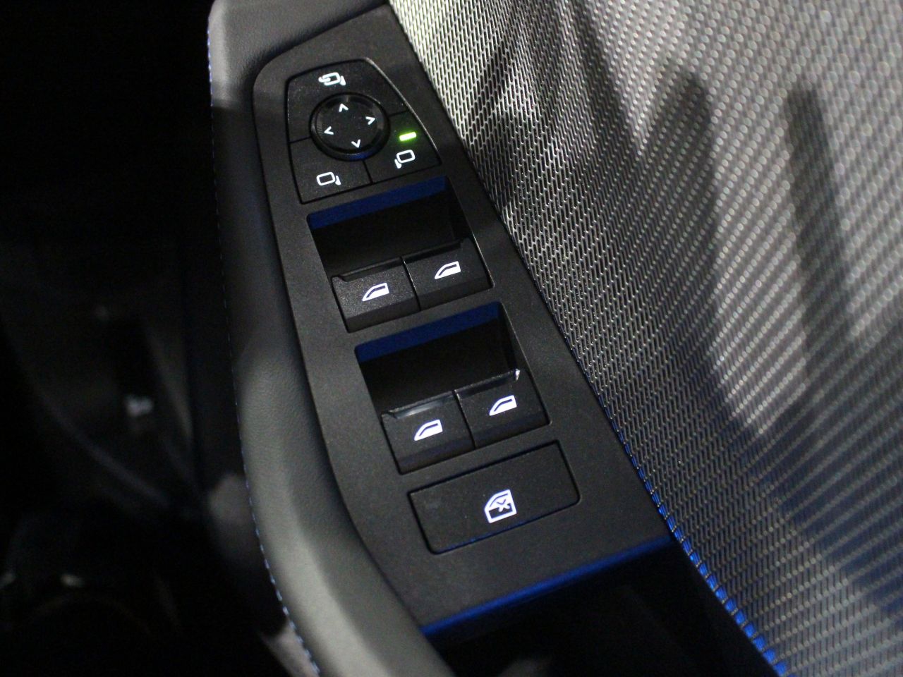 M135 xDrive Sports Hatch