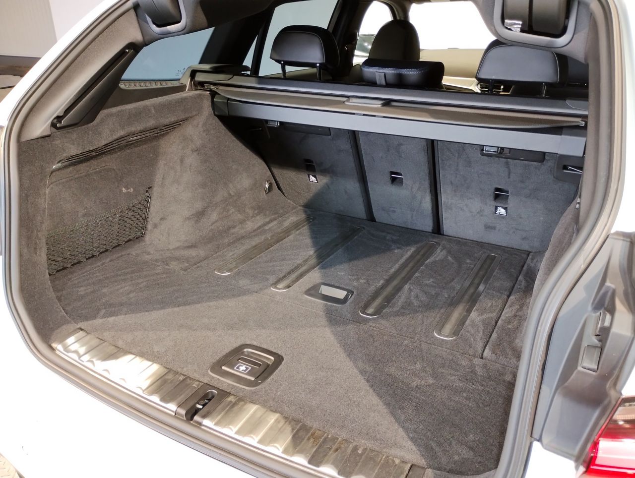 G21 320d xDrive Touring RHD