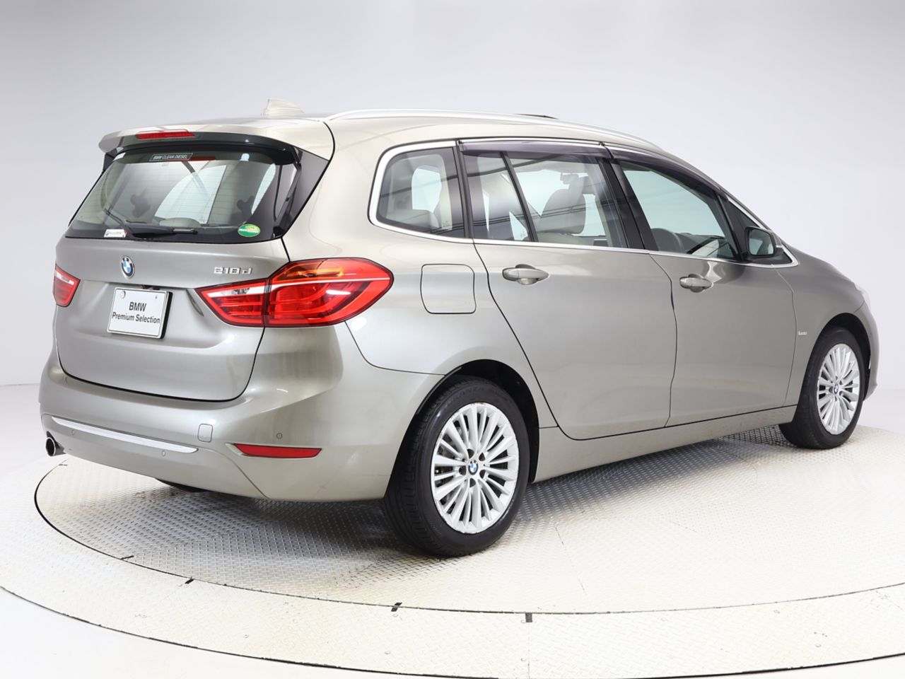 218D GRAN TOURER RHD
