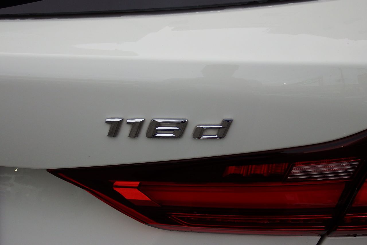 F40 118d Sports Hatch 5-door B47 2.0d