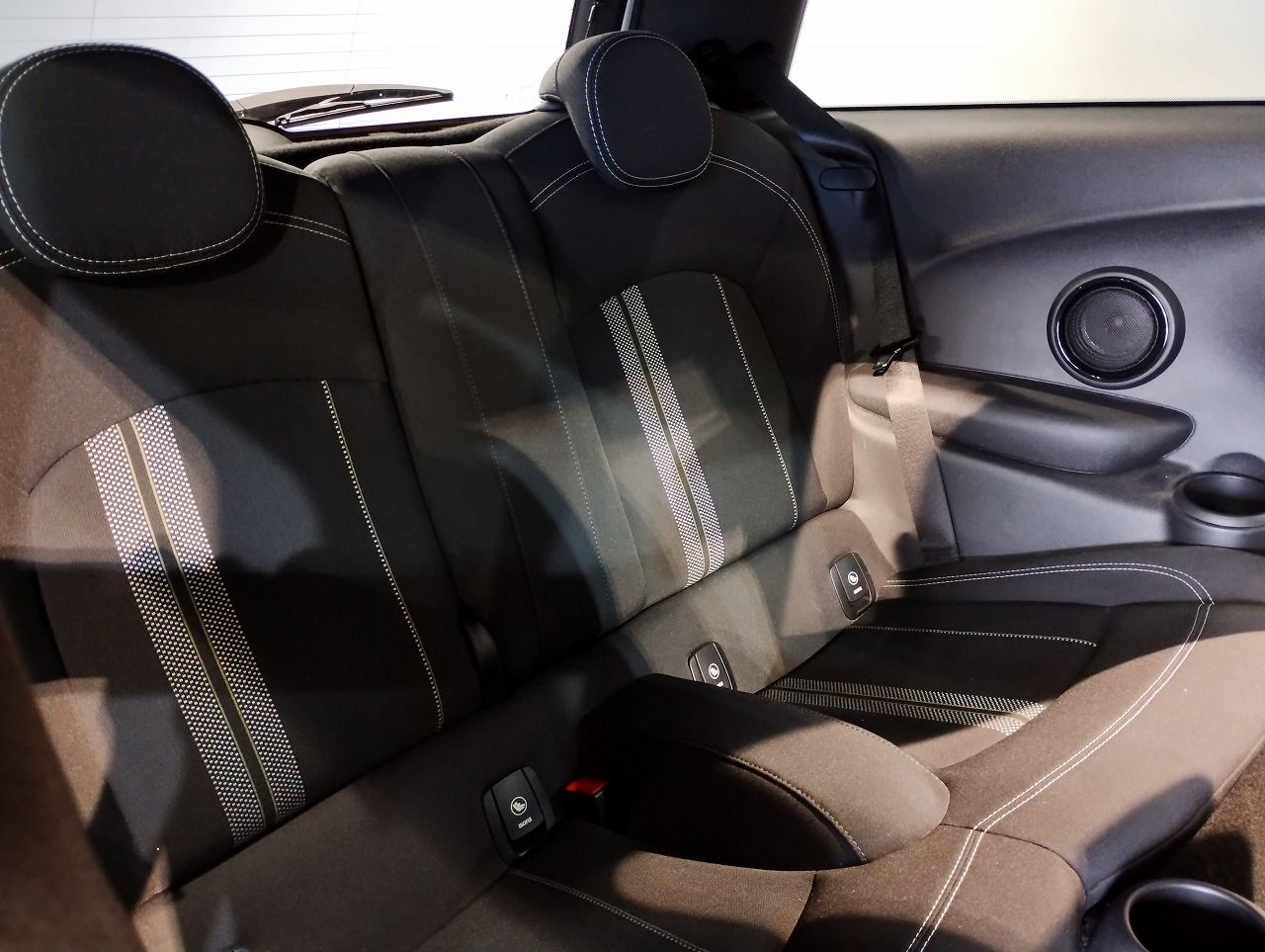 F56 COOPER S D(AT)