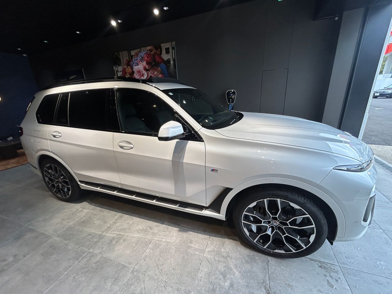 X7 xDrive40d RHD US