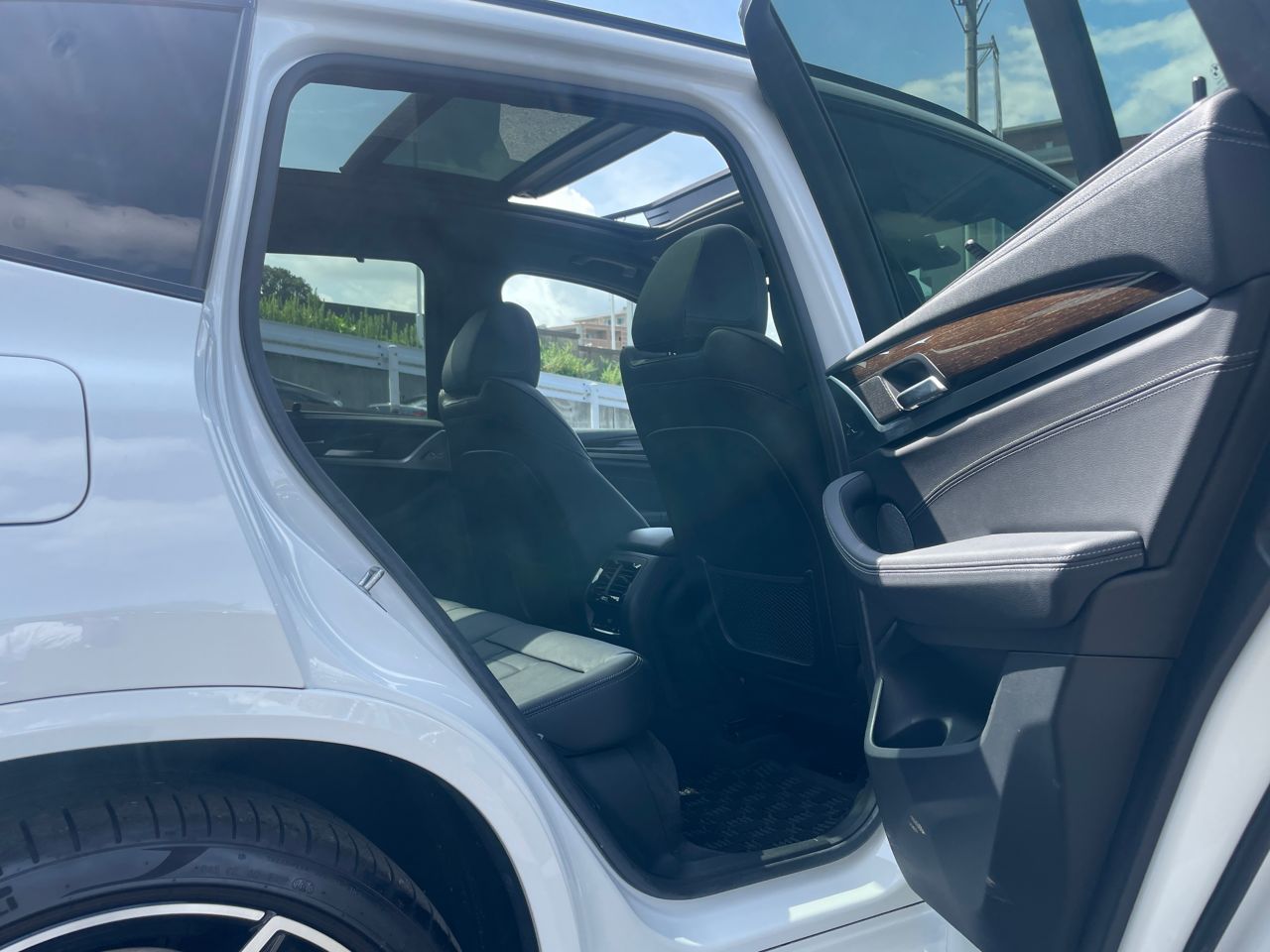 G01 X3 M40d RHD LCI ZA