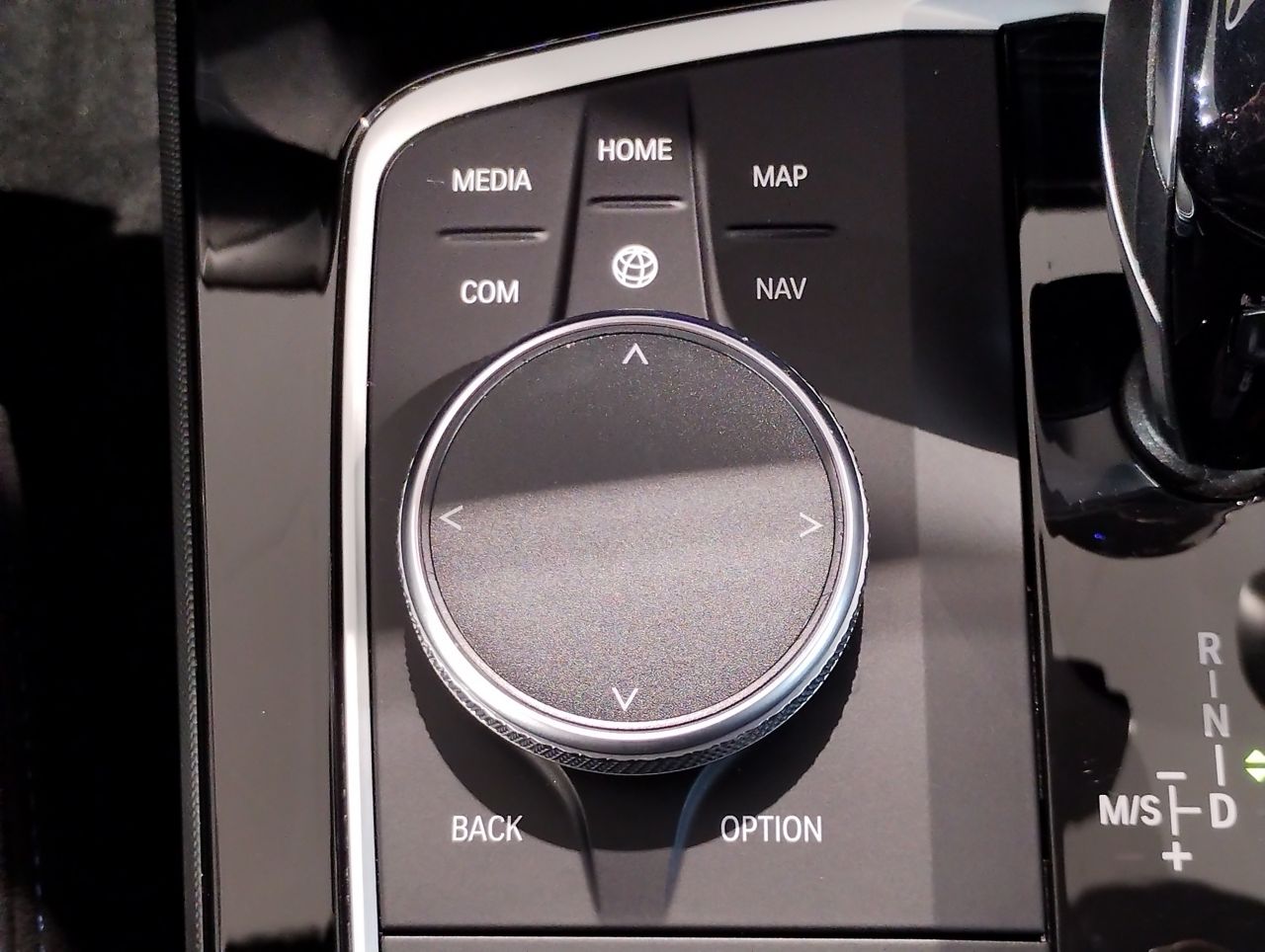 F4* **35i xDrive **** ***** B48 2.0i