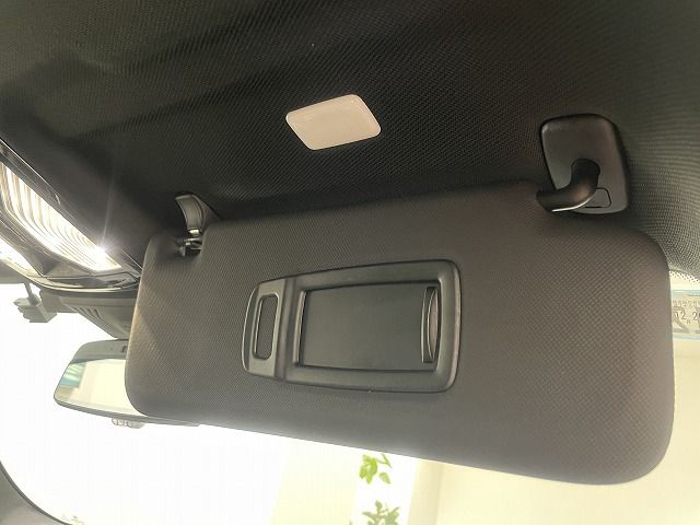 G01 X3 M40d RHD LCI