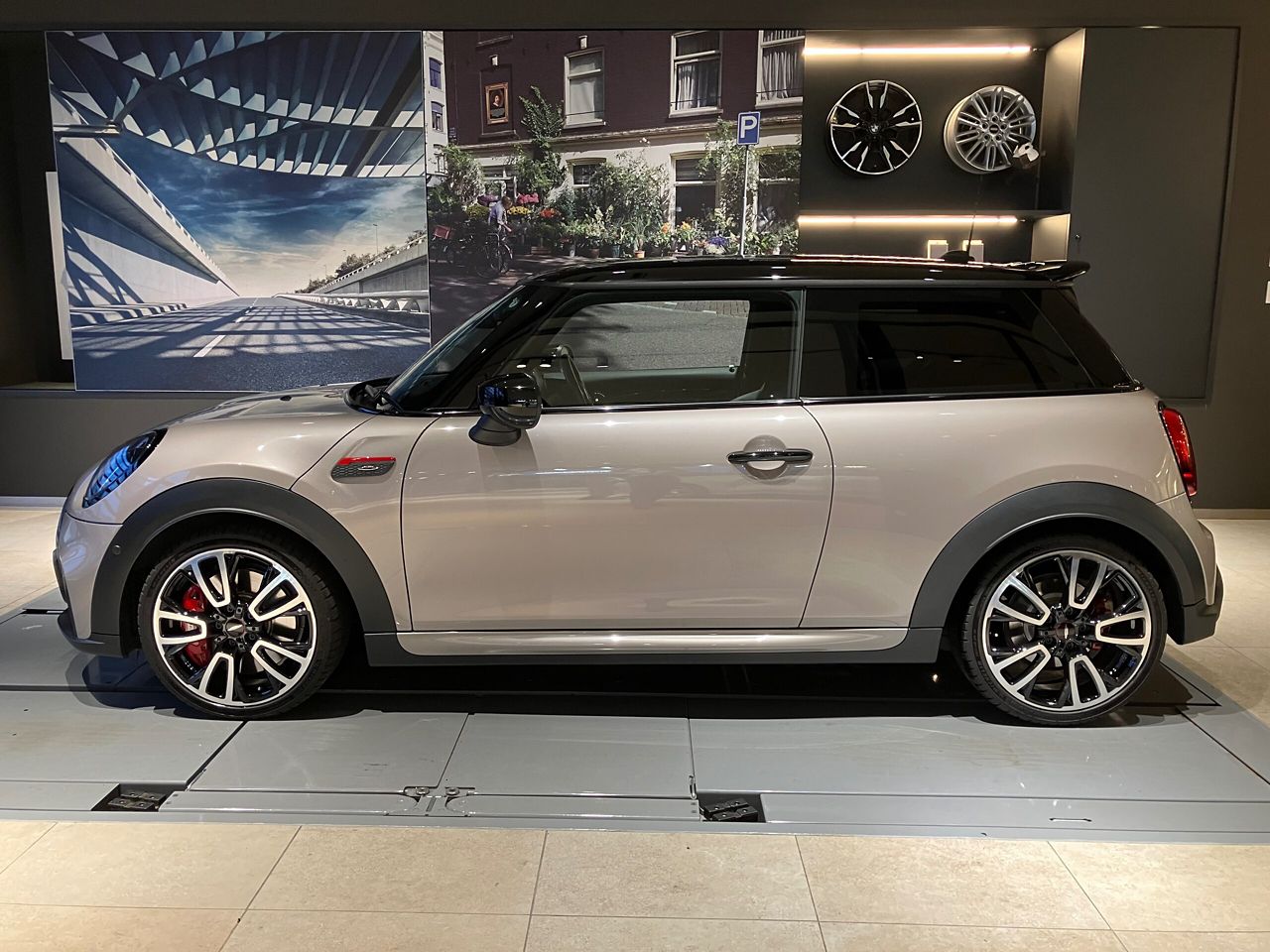 MINI JCW 3 Dr