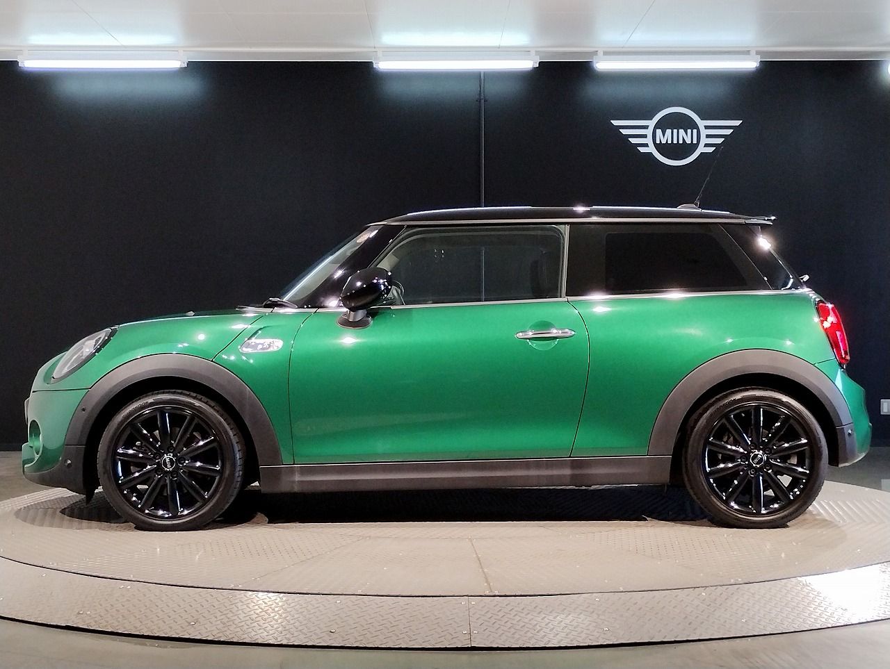 F56 MINI Cooper S 3-Door Hatch LCI