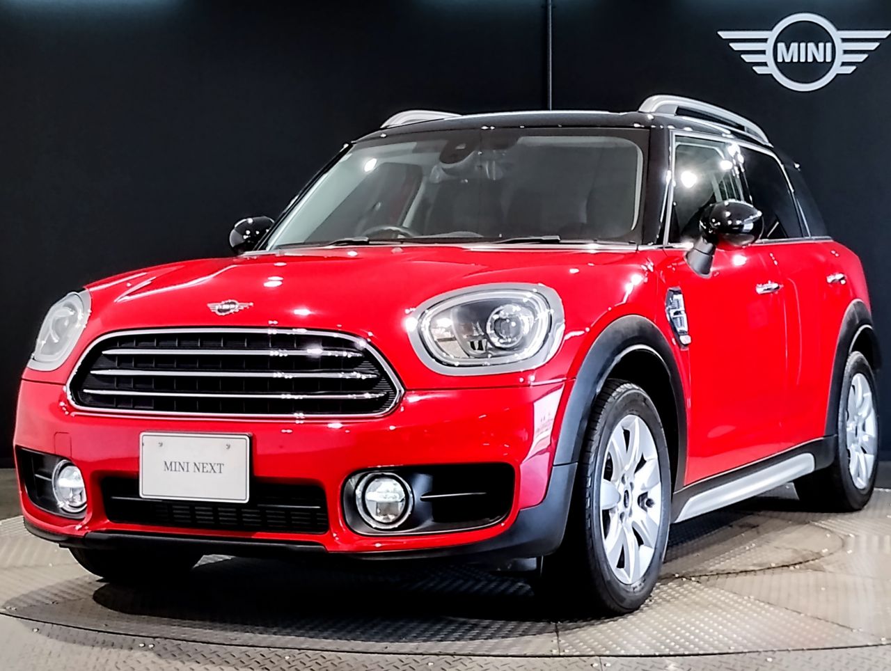 MINI COOPER D CROSSOVER.
