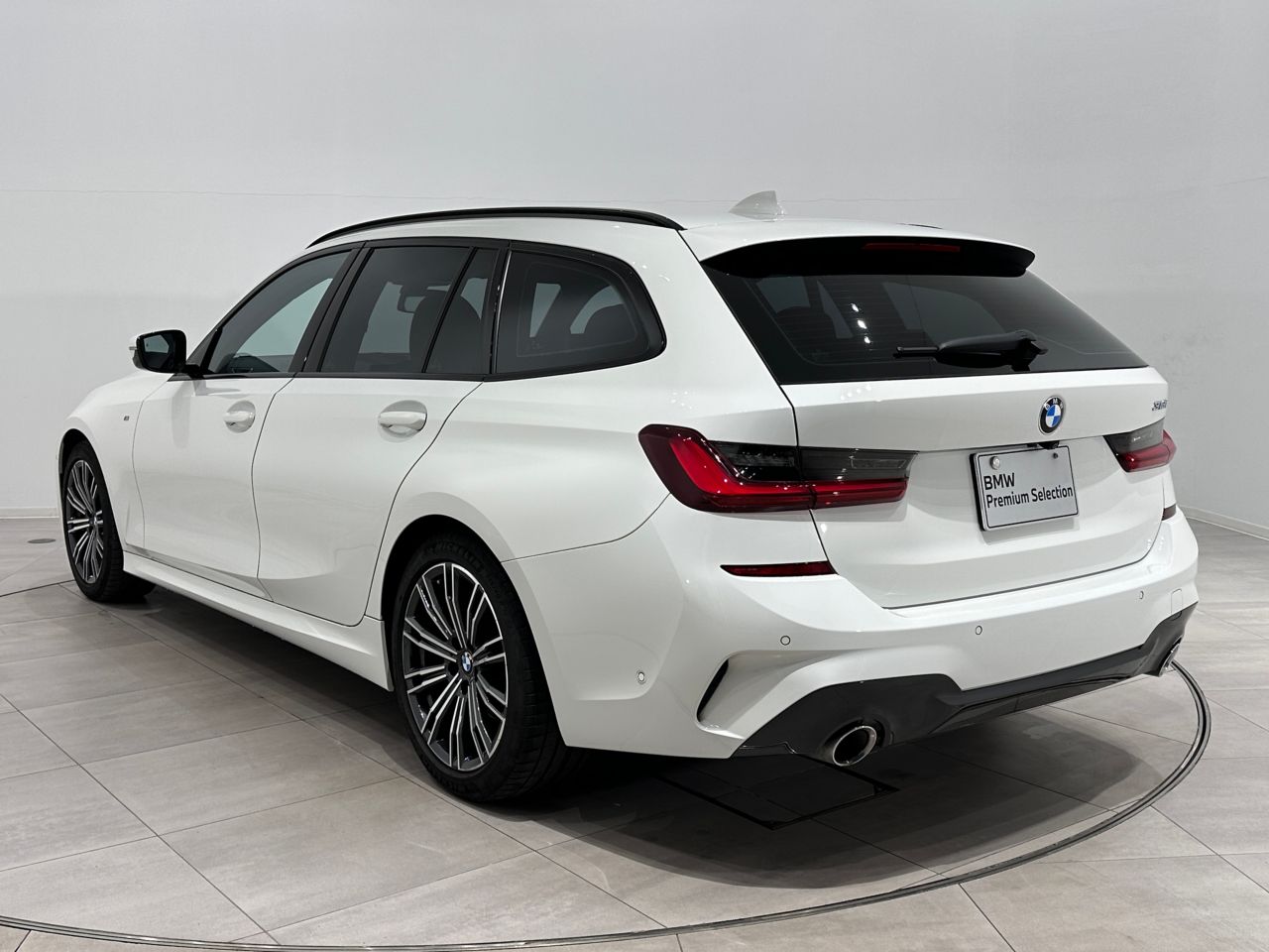 G21 318i Touring