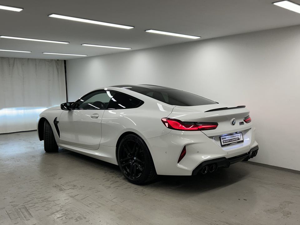 BMW M8