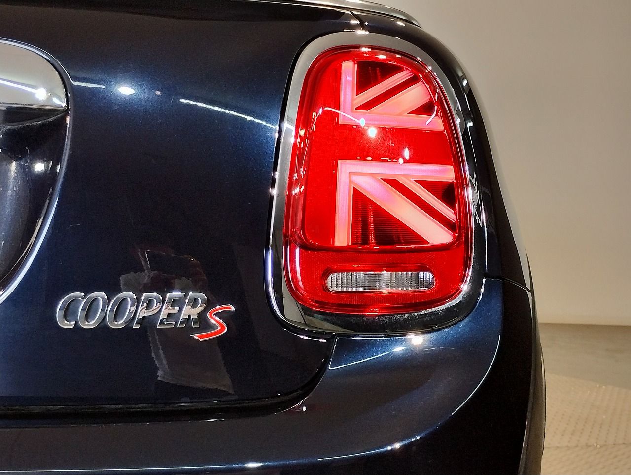 F57 MINI Cooper S Convertible LCI