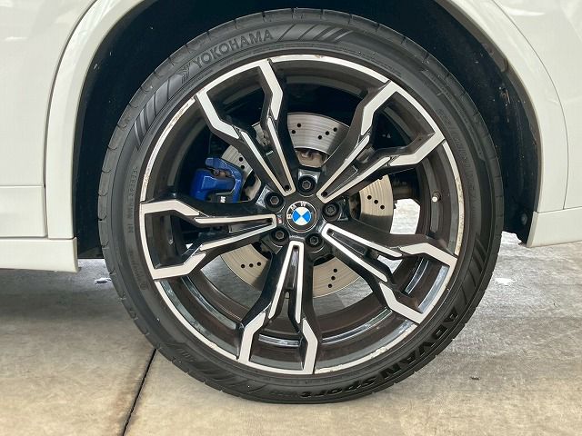 X4 M RHD
