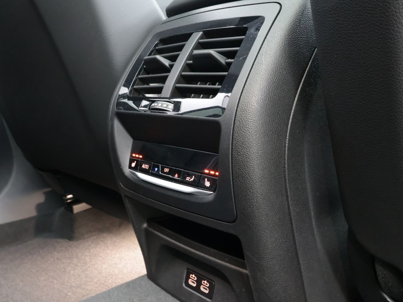 F97 X3 M RHD LCI
