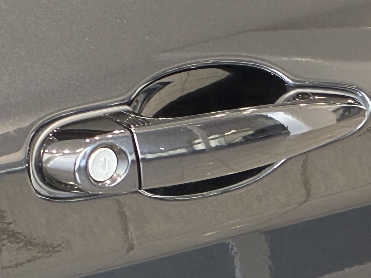 118D 5DOOR RHD