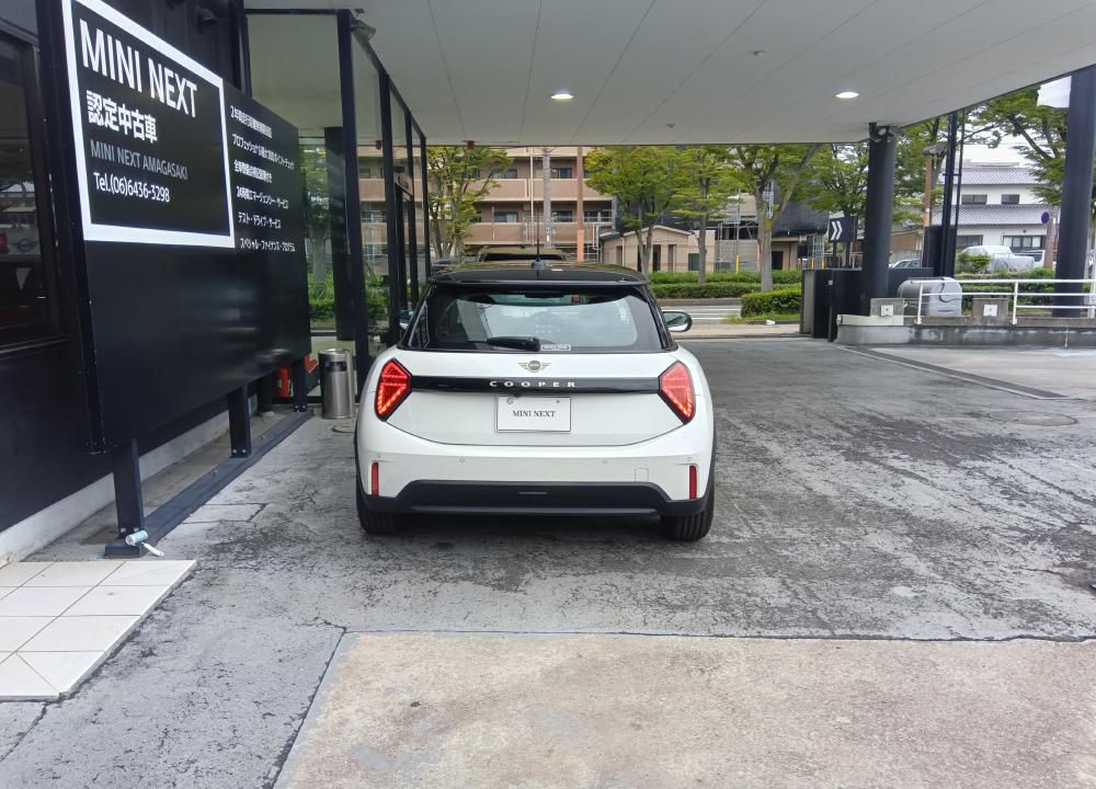 F66 MINI Cooper C 3Dr