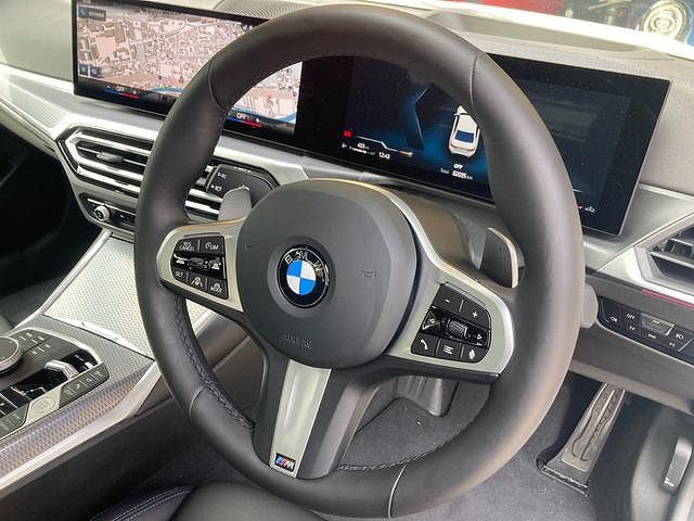 320d xDrive Berline RHD