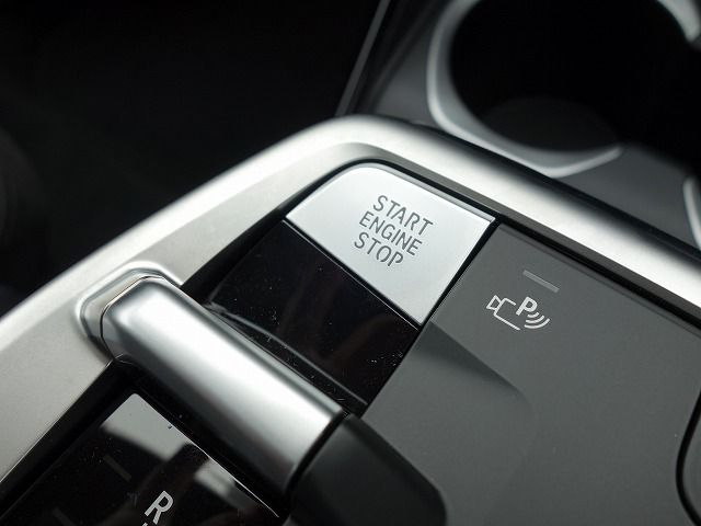 X2 M35i xDrive RHD
