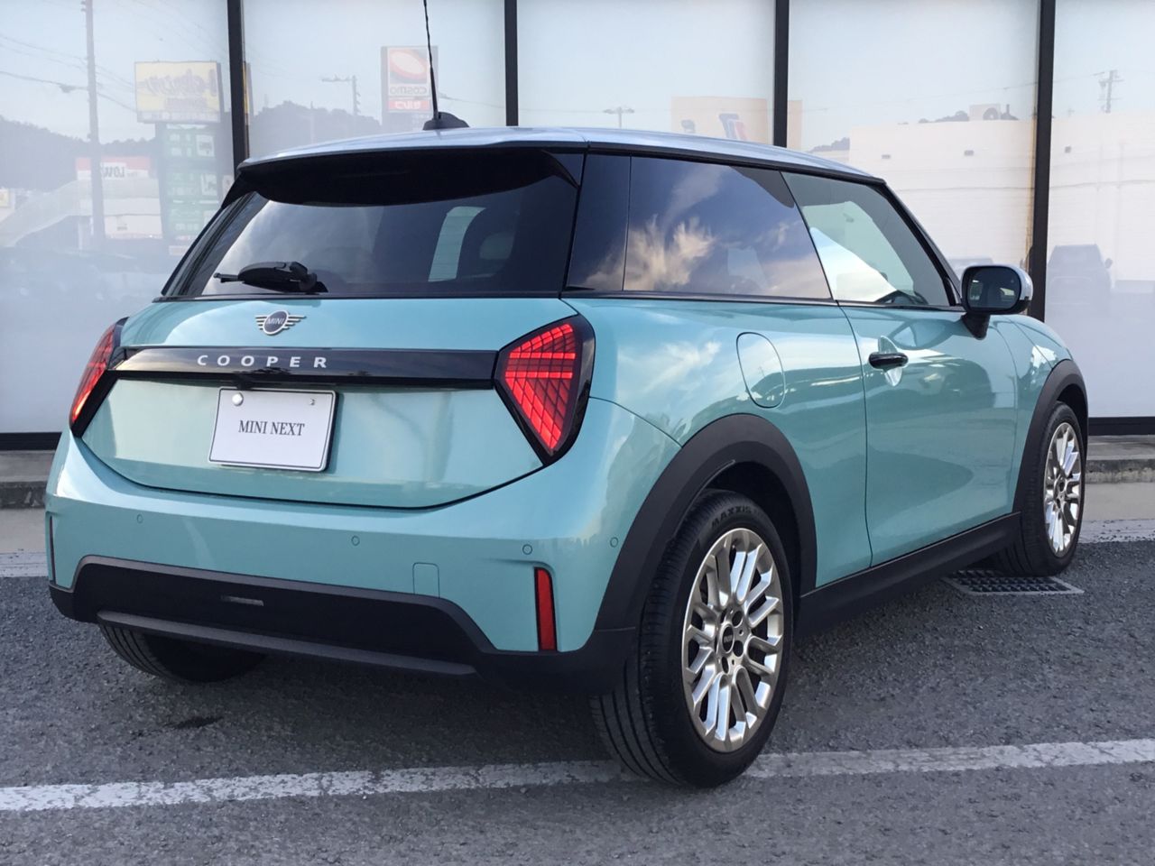 F66 MINI Cooper C 3Dr