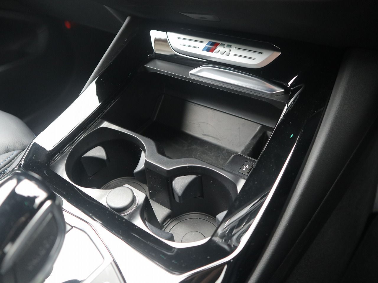 G01 X3 M40d RHD LCI ZA