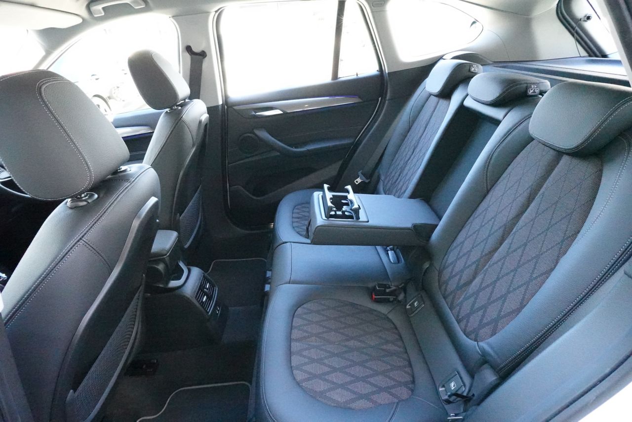 X1 sDrive18i RHD