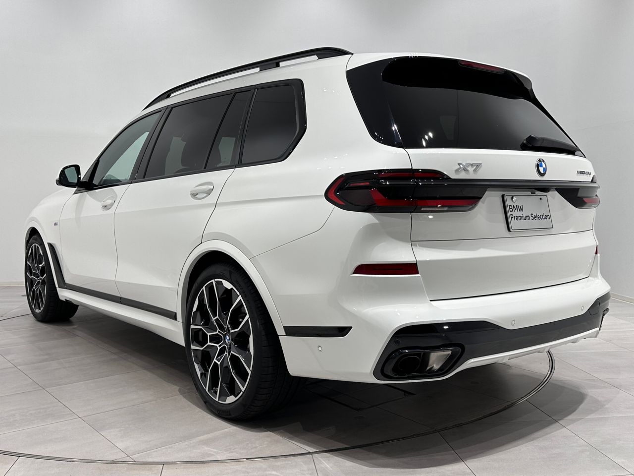 X7 xDrive40d RHD US