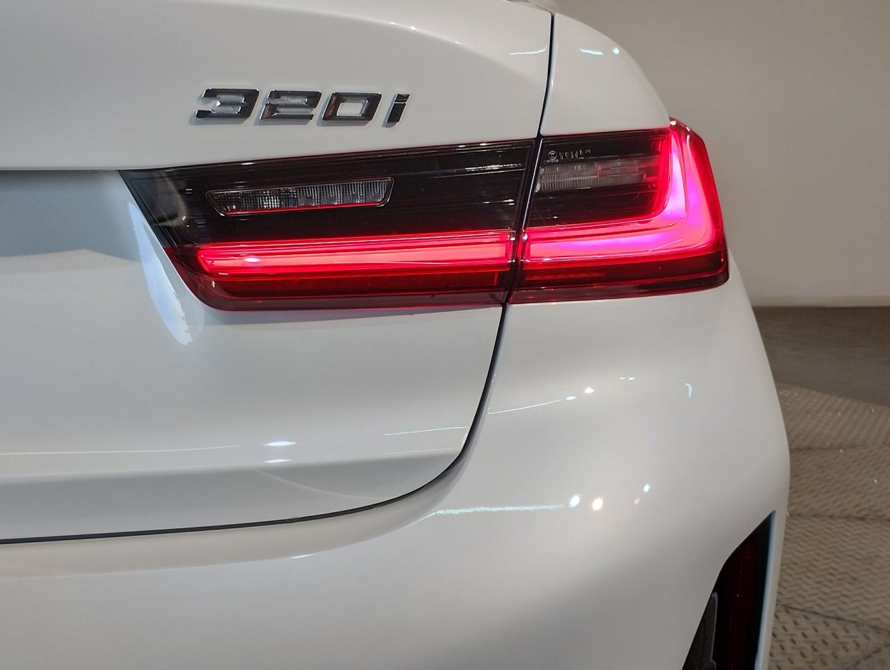 G20 320i Saloon LCI RHD MX