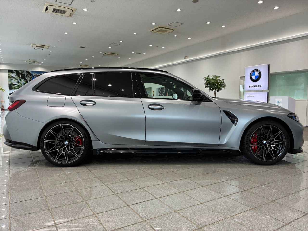 G** M* C********** * x***** T******