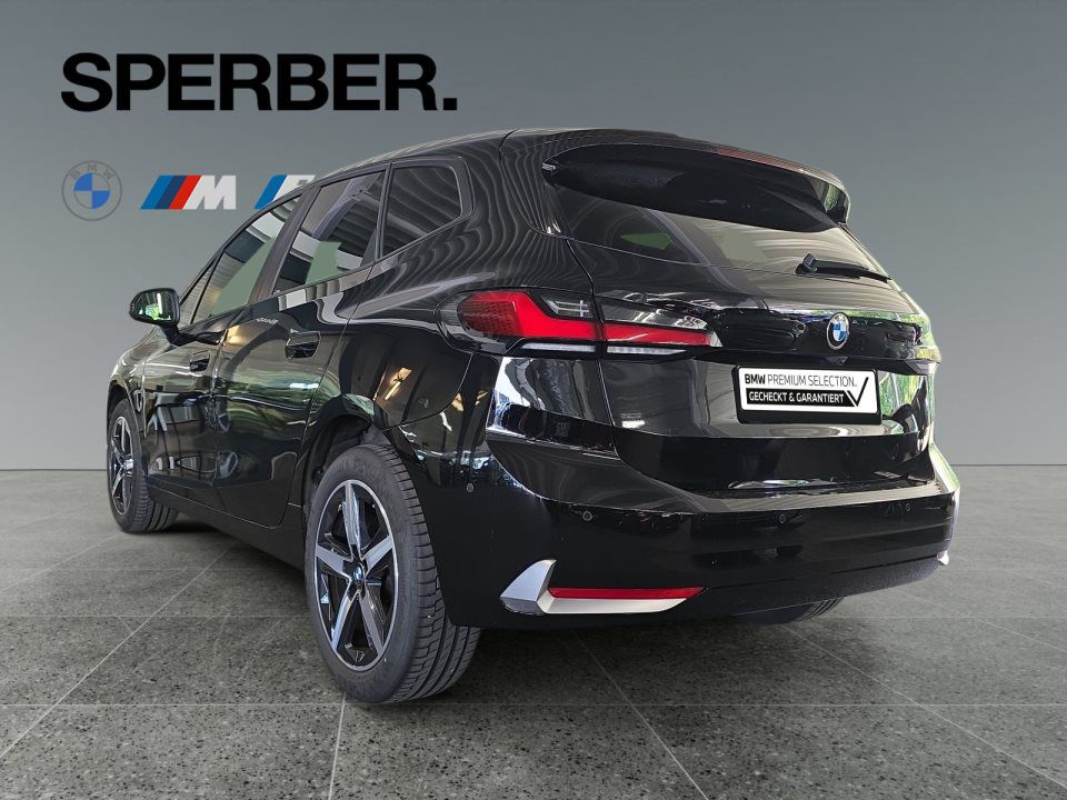 BMW 218