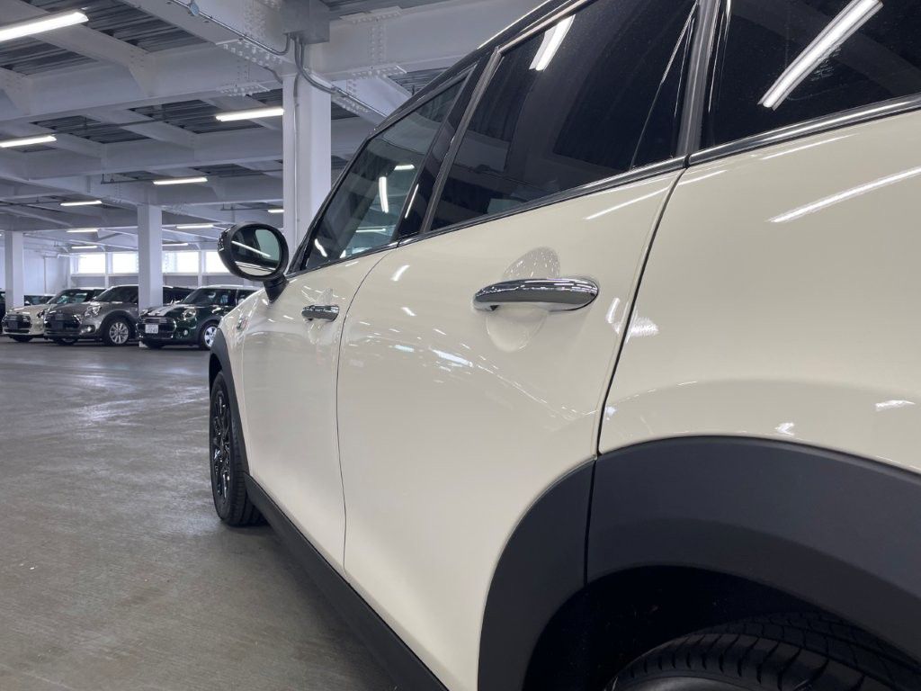 F55 MINI Cooper 5-Door Hatch LCI