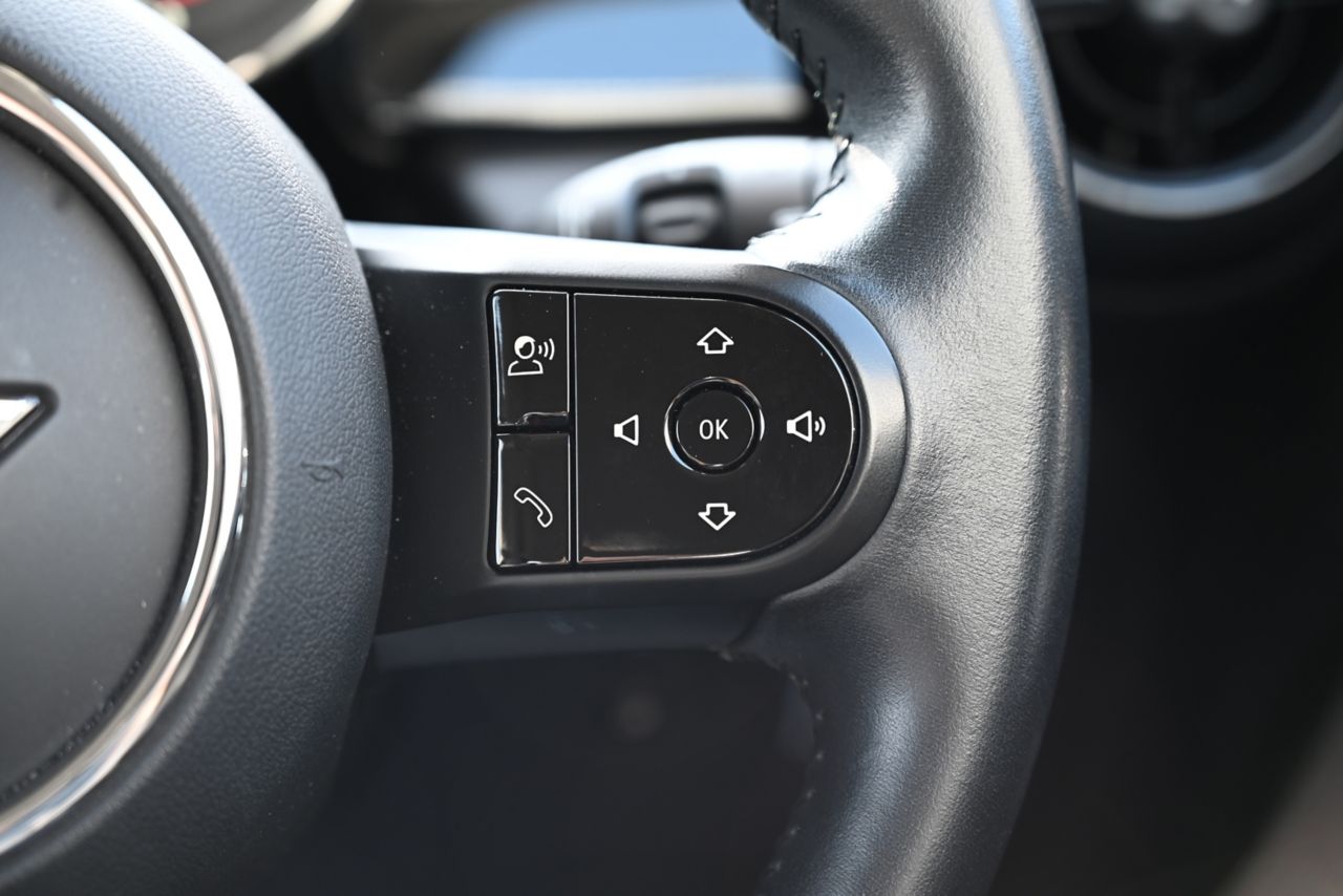 MINI Cooper F56 RHD