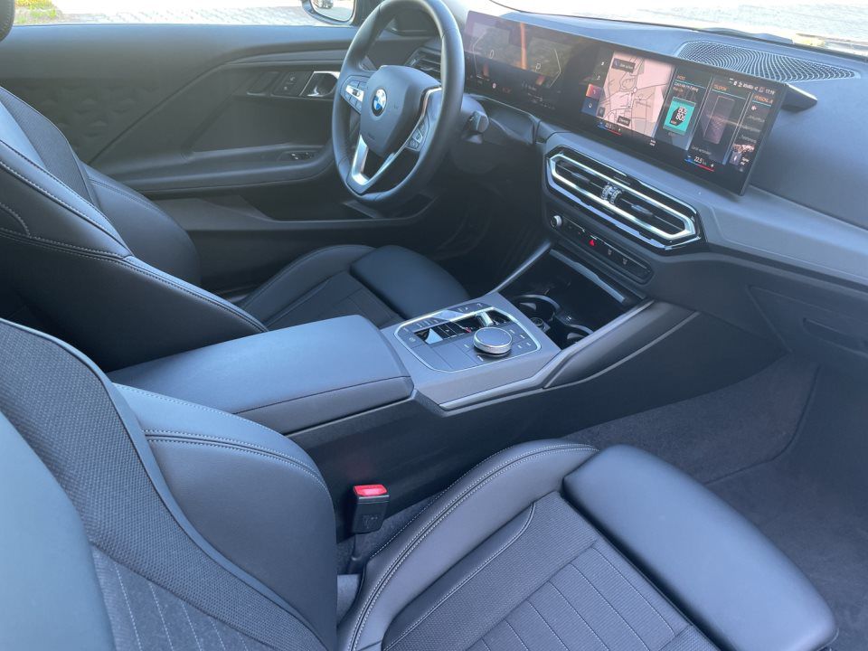BMW 218
