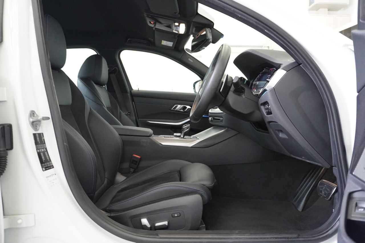 G20 330i Saloon RHD MX